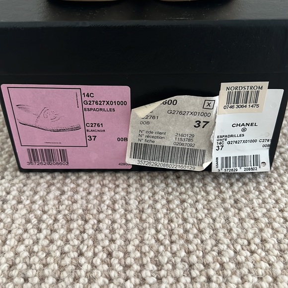 ***SOLD***Chanel lamb skin espadrilles - Picture 7 of 7